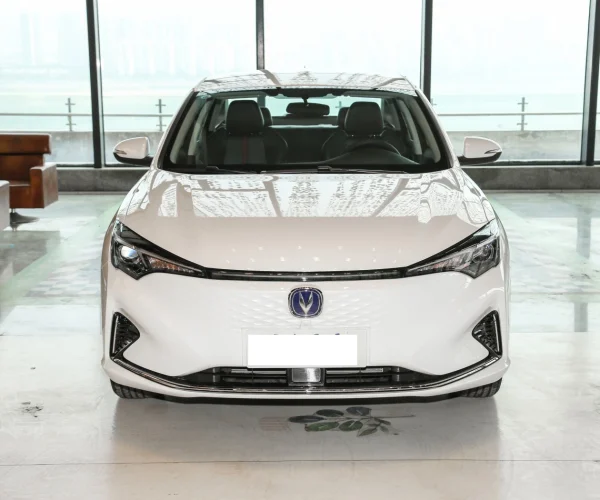 Заказать электрокар CHANGAN EADO EV460